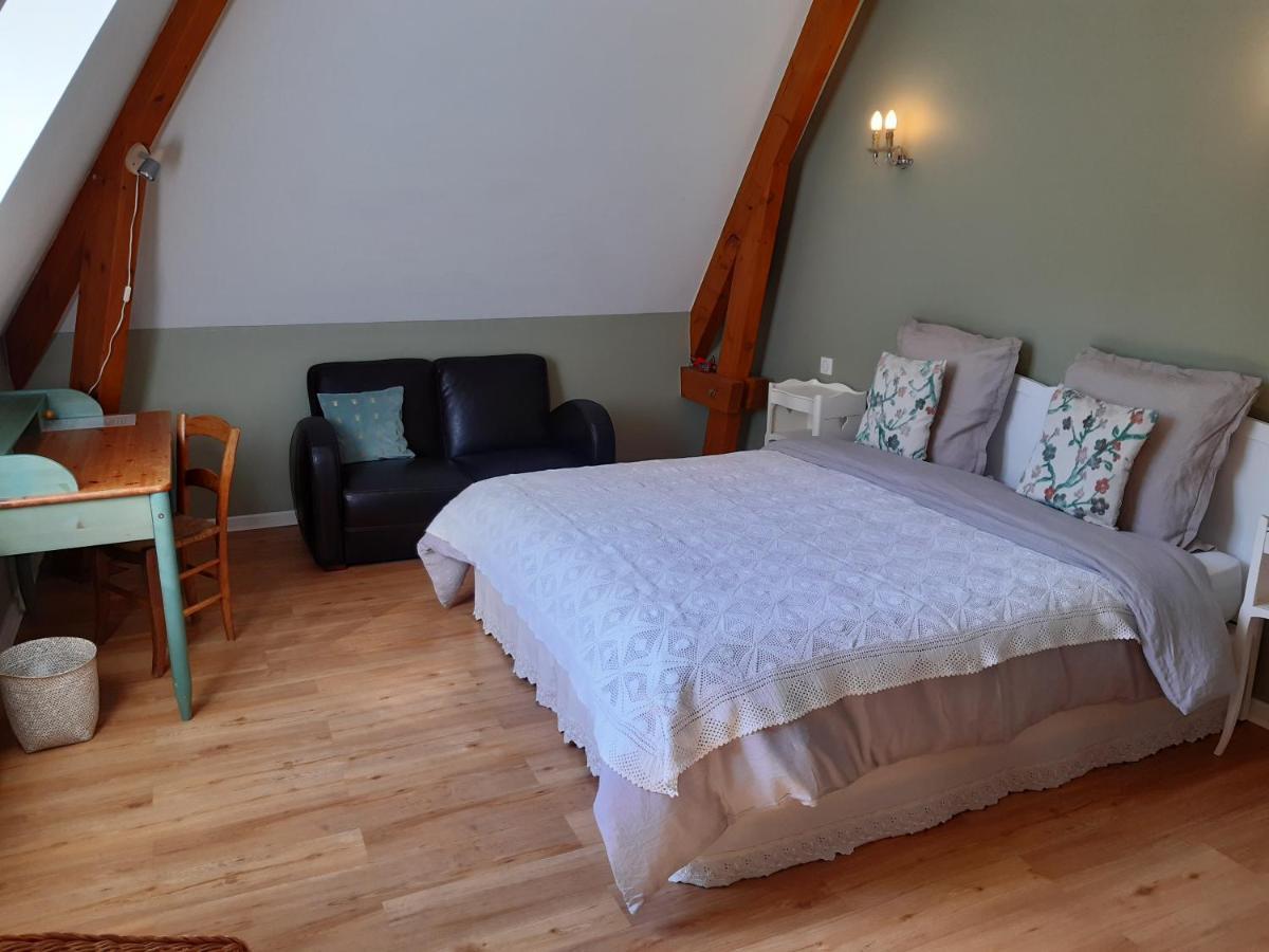 Les Fontenottes Bed & Breakfast Besancon Exterior photo